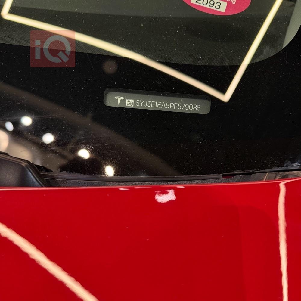 تسلا موديل 3